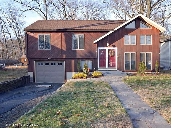 2nd image of 816 Roger Williams Ave