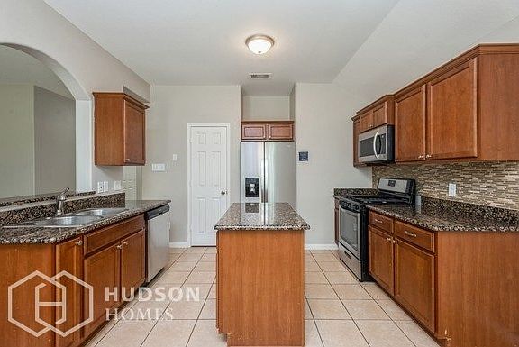 5th image of 10204 Wood Fern Ct