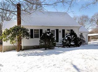 68 Austin St, South Kingstown, RI 02879