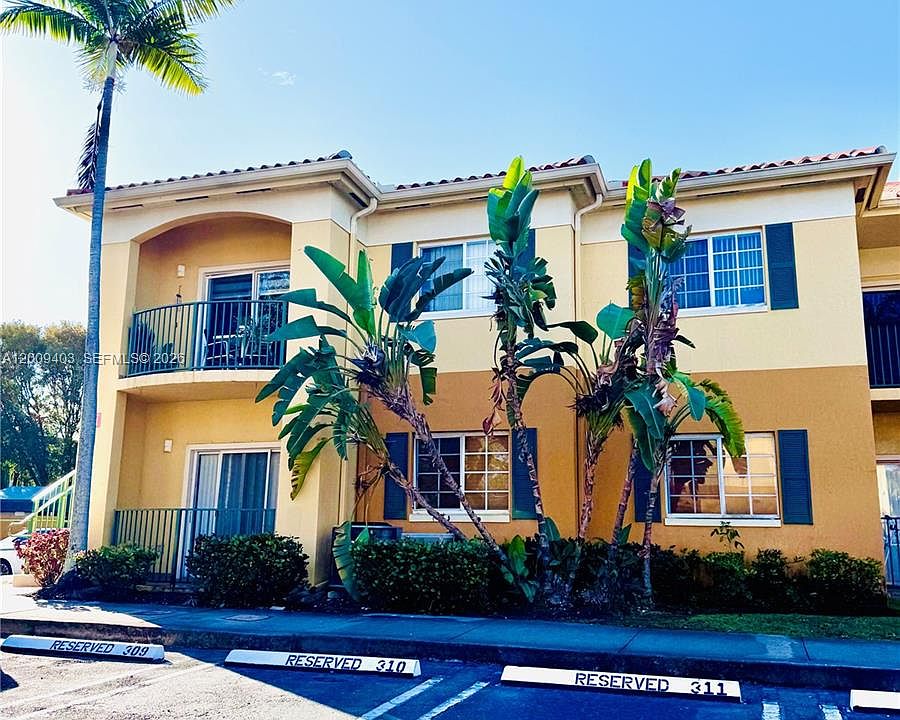 1st image of 7220 NW 114th Ave APT 209