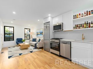 16 Goodwin Pl #1, Brooklyn, NY 11221