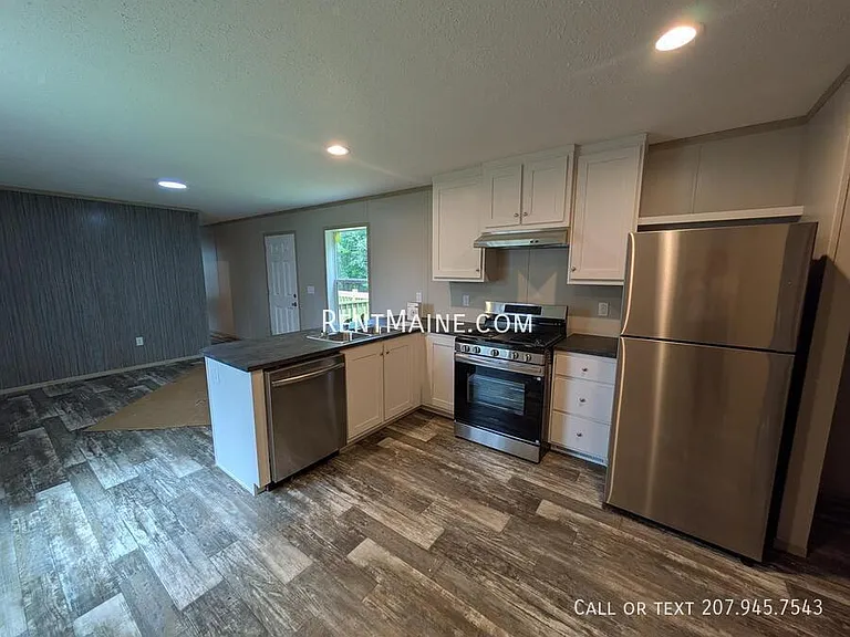 438 Finson Rd #20A — Photo 1