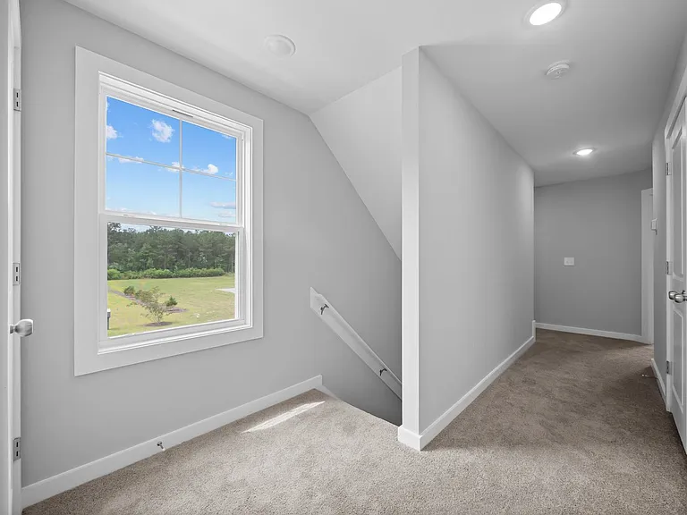 302 Starfish Ln — Photo 16