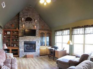 18647 King Rd #4360, Fayetteville, AR 72701