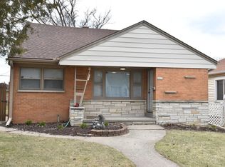 4865 N 74th St, Milwaukee, WI 53218