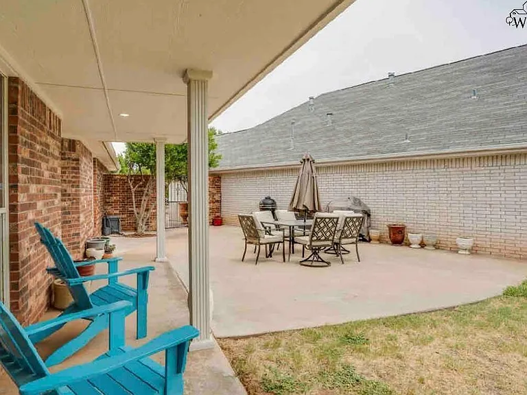 4811 Bel Air Blvd — Photo 12