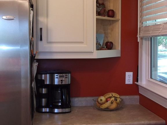 5th image of 710 Green Ave NW