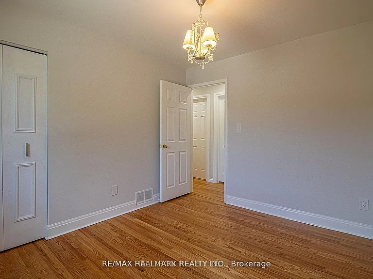 978 Wildwood Dr — Photo 16