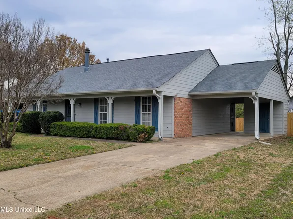 4186 Blackstone Dr, Horn Lake, MS 38637