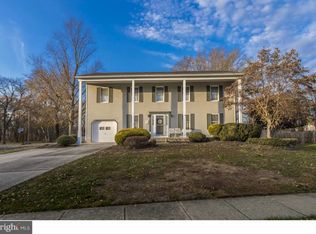 114 Holiday St, Mount Laurel, NJ 08054