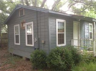 1026 N Cary Memorial Dr, Pensacola, FL 32505