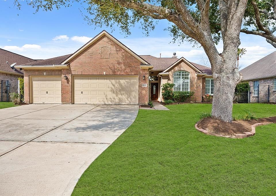 1st image of 3615 E Cedar Hollow Drive