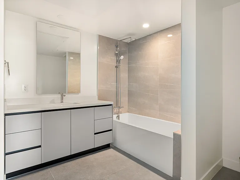 39 S Los Robles Ave #1505 — Photo 18