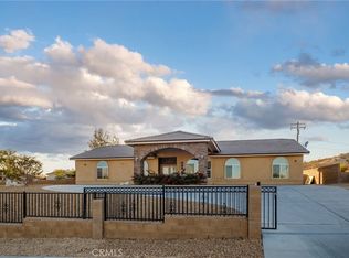 14520 Rodeo Dr, Victorville, CA 92395