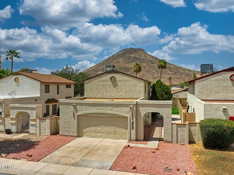 4760 W Wahalla Ln — Photo 48