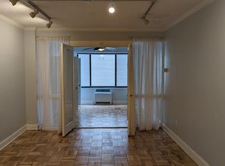 1 Scott Cir #519, Washington, DC 20036