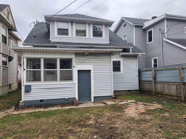 404 S Randolph St, Garrett, IN 46738