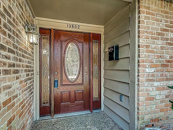 2nd image of 13502 Westport Ln