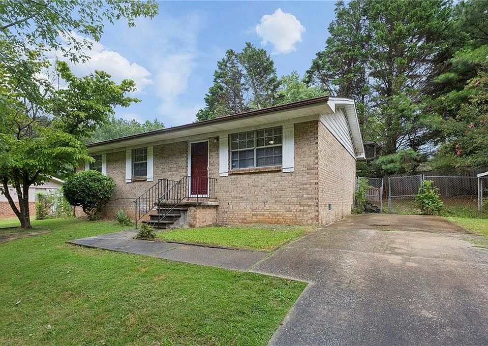 1st image of 4085 Alex Dr SW