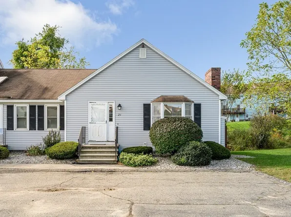 261 Broadway Rd Unit 21, Dracut, MA 01826