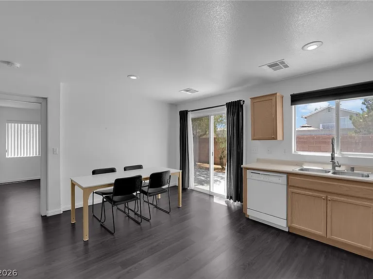5079 Desert Dandelion Ct — Photo 12