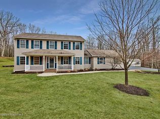 173 Route 390, Tafton, PA 18464