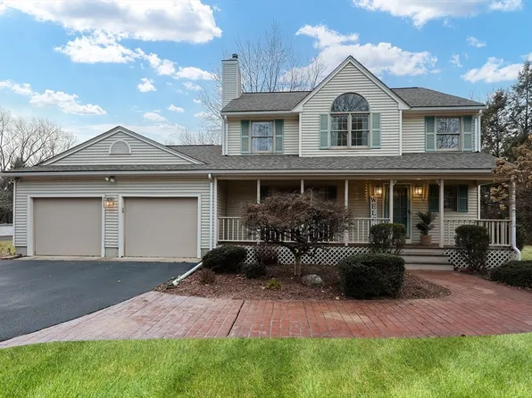 440 Cumberland Ave, North Attleboro, MA 02760