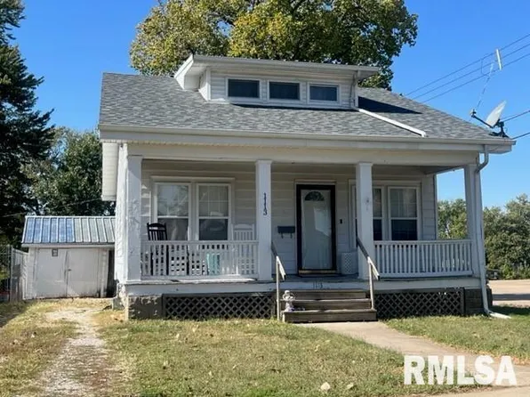 1113 N 20th St, Quincy, IL 62301