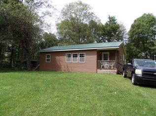 993 Robin Hill Rd, Russell, PA 16345