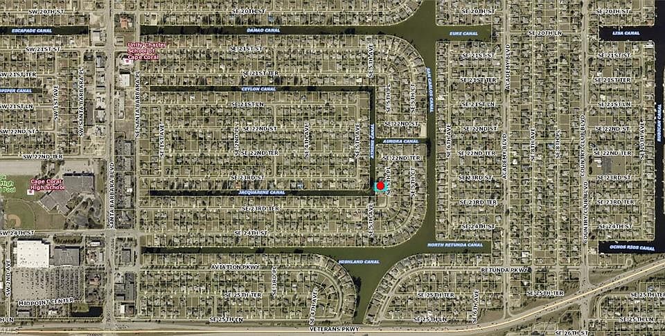 2nd image of 2302 SE 5th Pl