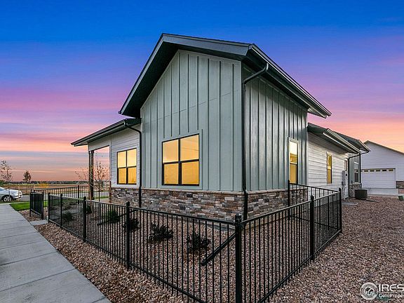 4th image of 745 Campfire Dr