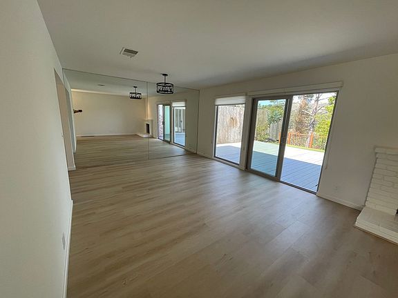 4th image of 1183 Manzanita Dr