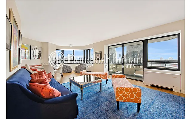 Rented by Douglas Elliman | media 47