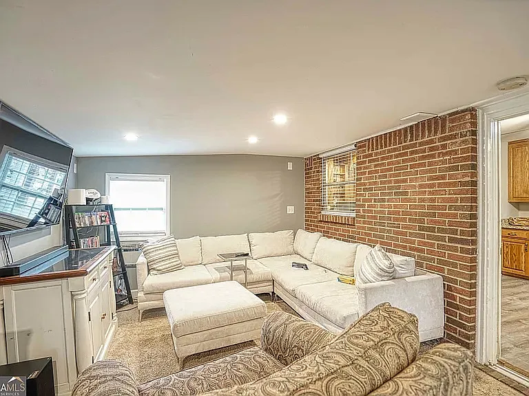 Sitting Area