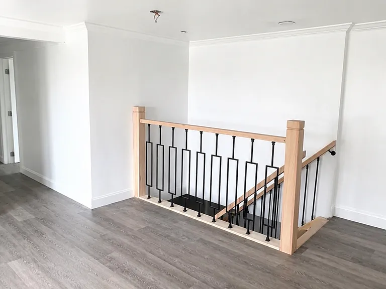 610 Laurelton Blvd #3 — Photo 6