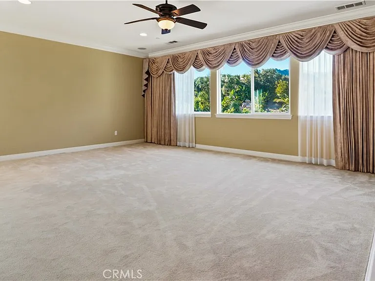 18549 Clydesdale Rd — Photo 37