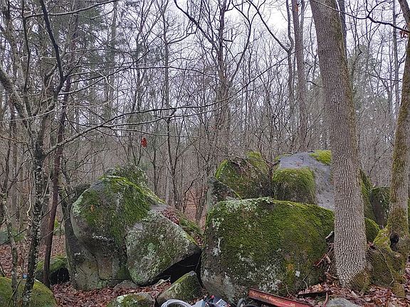 5th image of 889 Old Stonehouse Rd