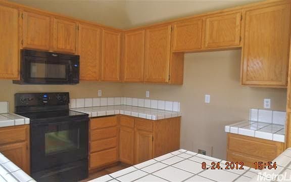 3rd image of 4025 Orchard Hills Dr