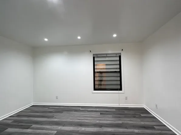 22 69th Street image 3 of 8