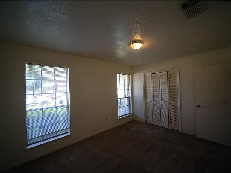 12526 Lima Dr — Photo 11