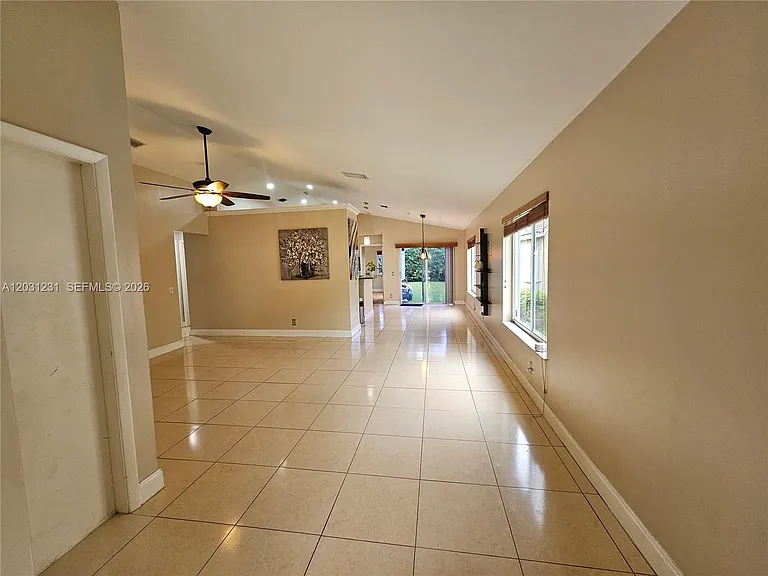 4232 Mahogany Ridge Dr — Photo 3