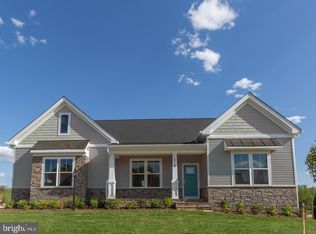 9082 Doves Ln, Manassas, VA 20112