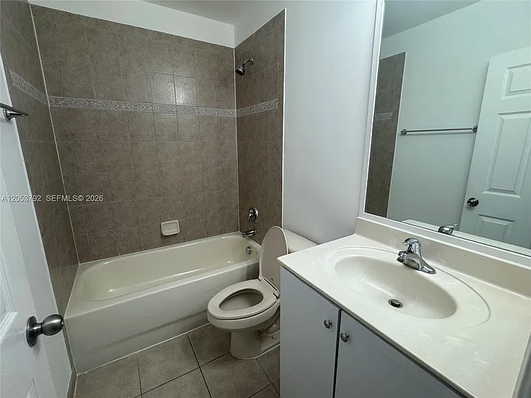 1415 NW 34th Way #1415 — Photo 15