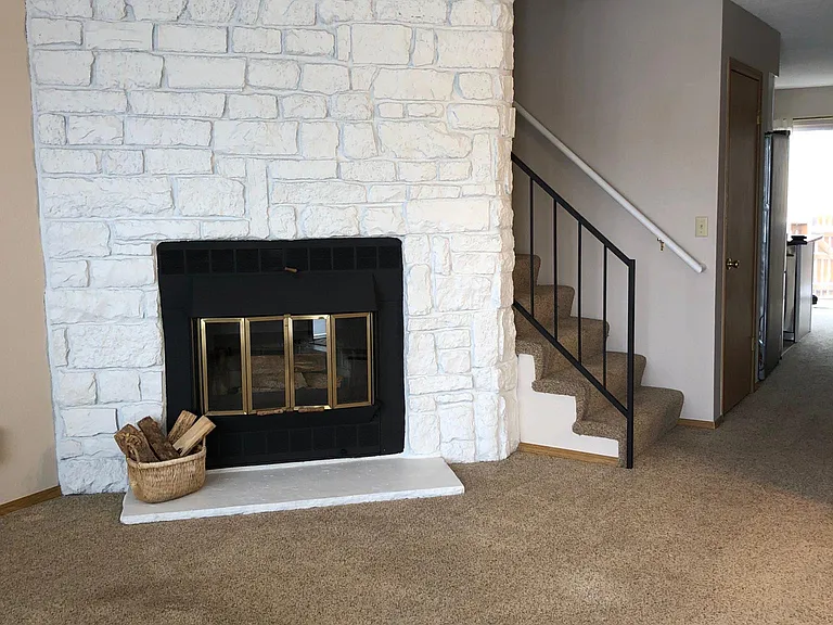 19840 Summerset Ln — Photo 5