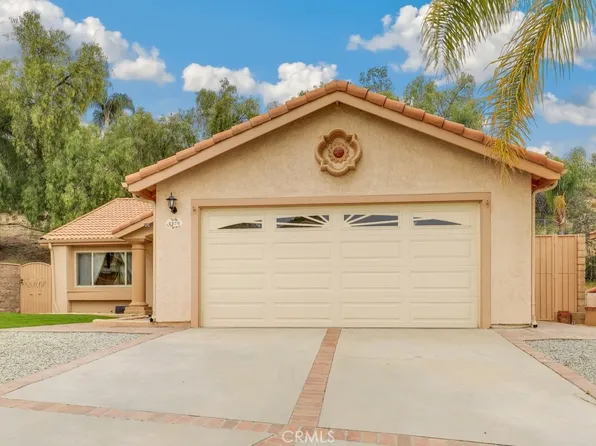 2275 Cordillera Ave, Colton, CA 92324