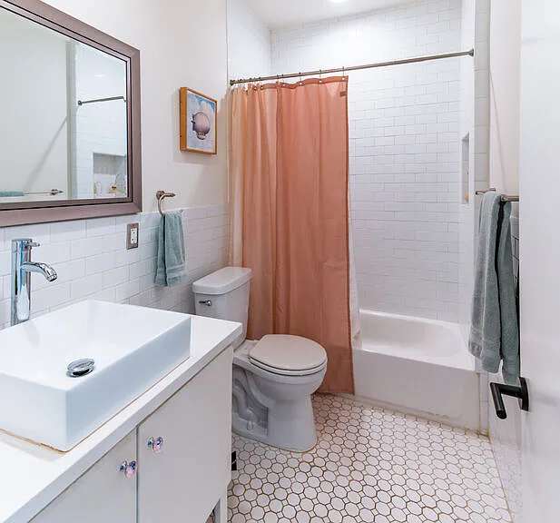 1460 Yosemite Dr — Photo 9