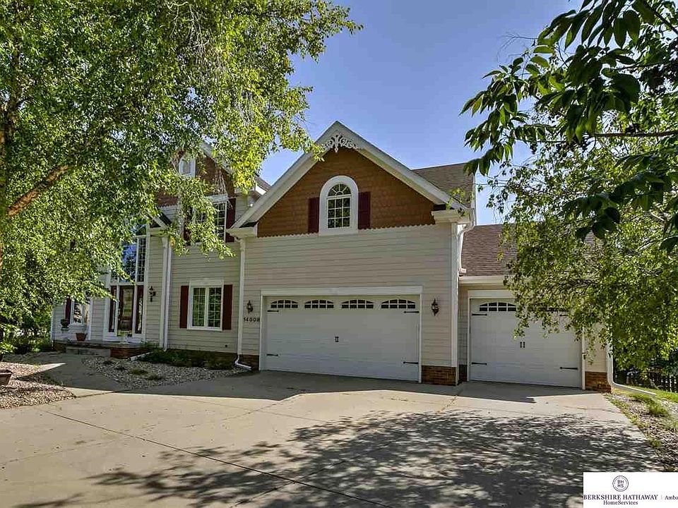 1st image of 14008 Saratoga Cir