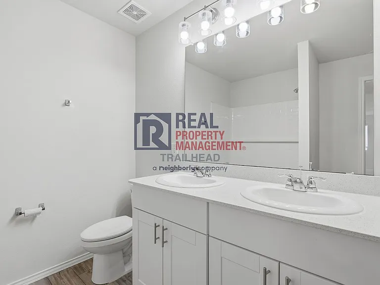 10104 Whitedown Dr — Photo 13