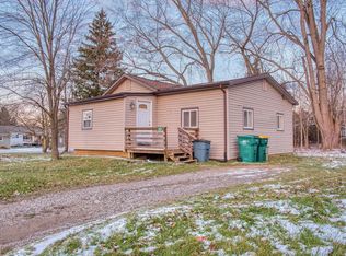 209 S Division St, Durand, MI 48429