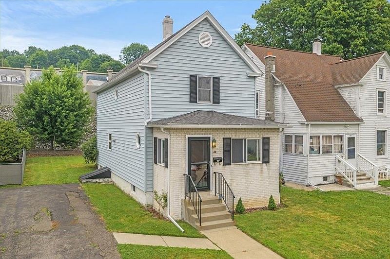 1st image of 42 Adams St
